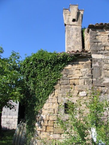 Ognjiščni prizidek