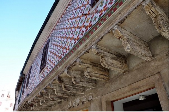 Posebnosti gotskega stavbarstva v Kopru